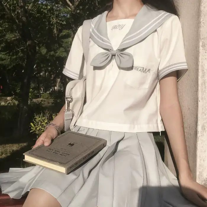 杰森·莫玛漫游记